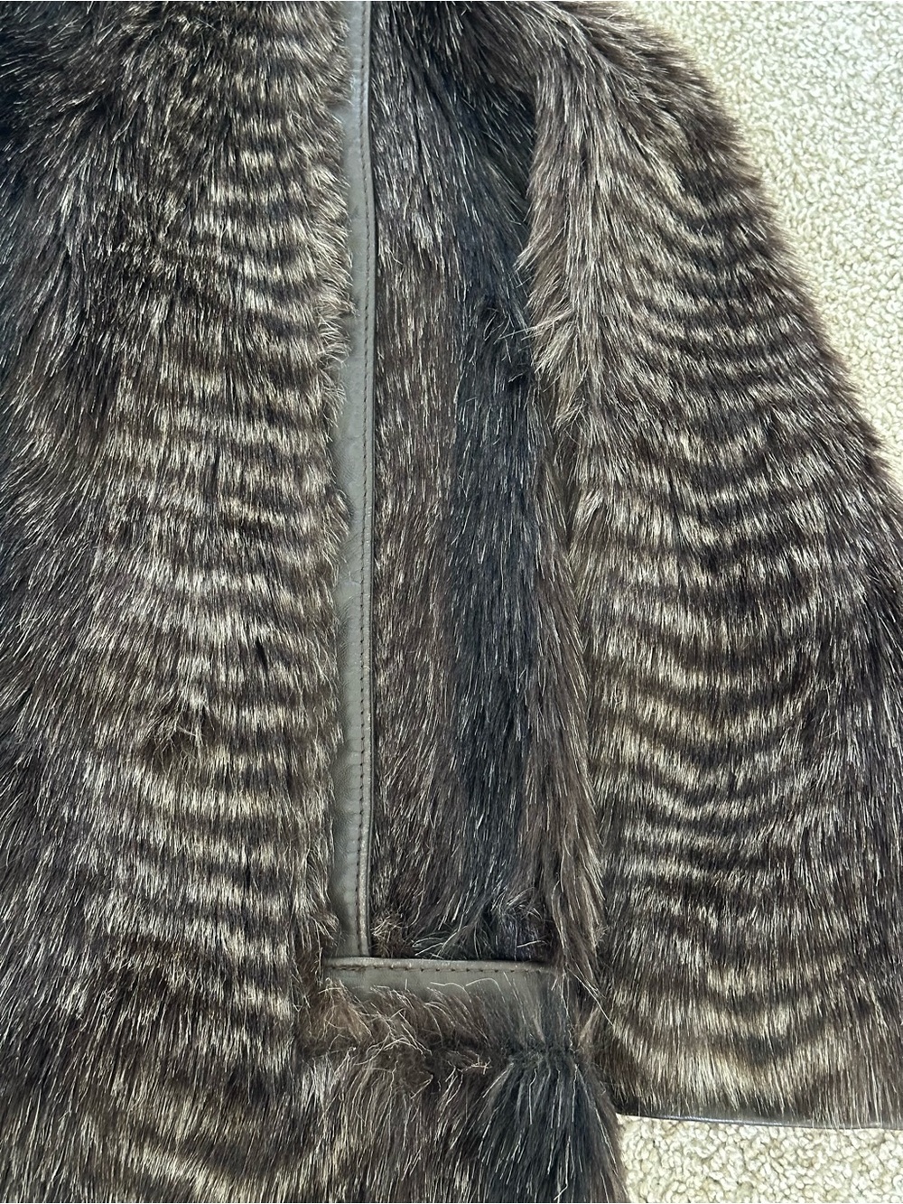 Vintage Lilli Ann 1960s Faux Fur Chevron Herringbone Statement Coat - Picture 9 of 13